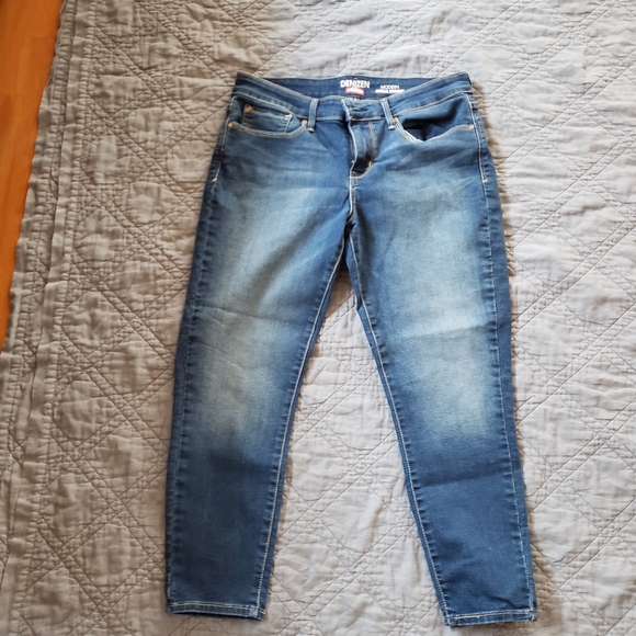 Denizen from Levi's Denim - Denizen Levi womens size 10